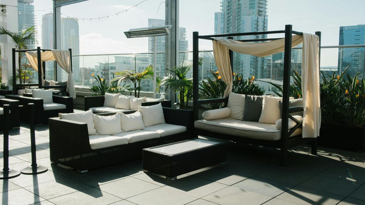 Guía de atención de muebles de exterior: consejos para la longevidad
